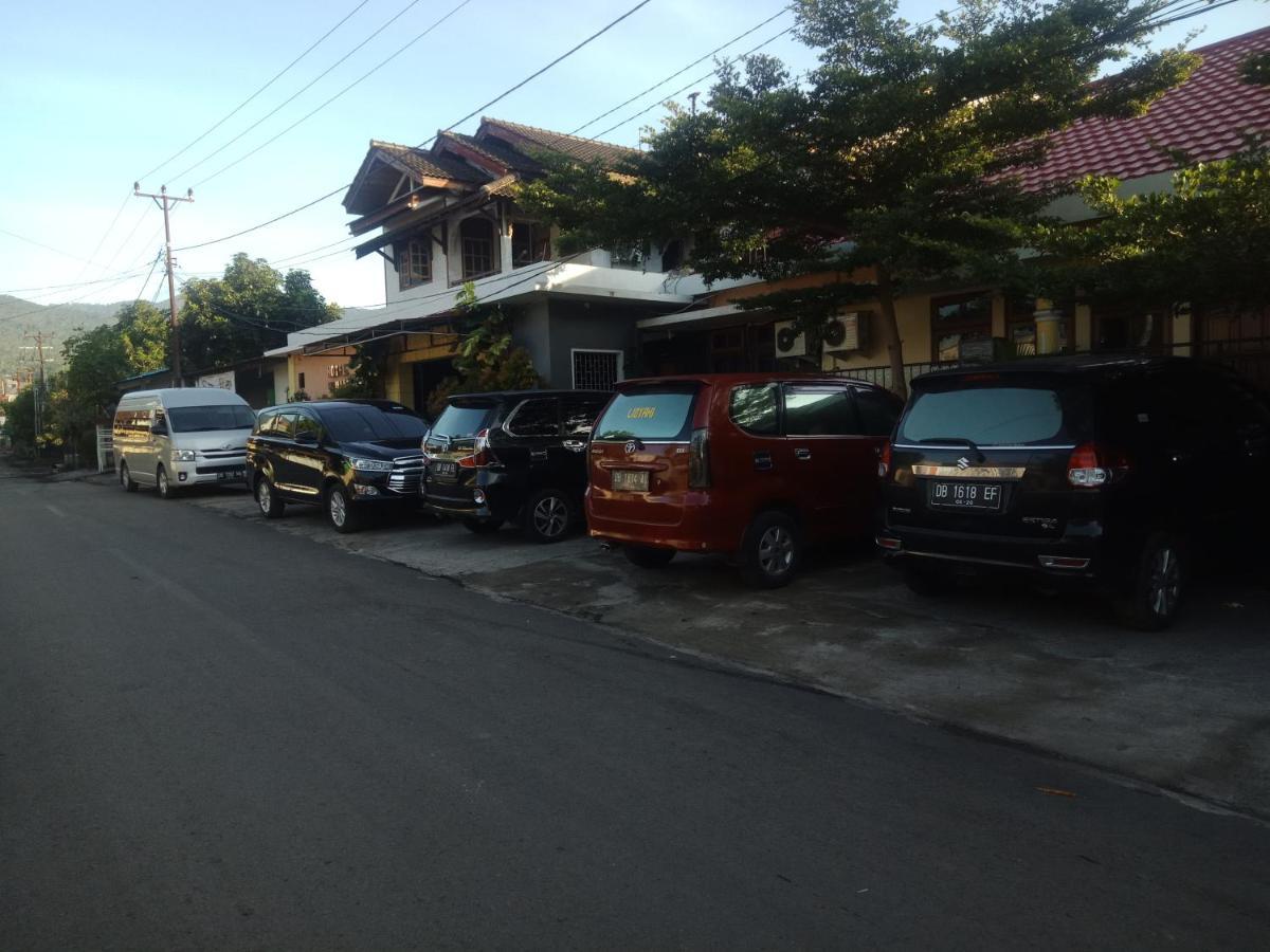 Bahari Family Hotel Bitung Bagian luar foto